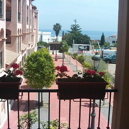 Luxurious Carabeo 2000 1.3 * Nerja